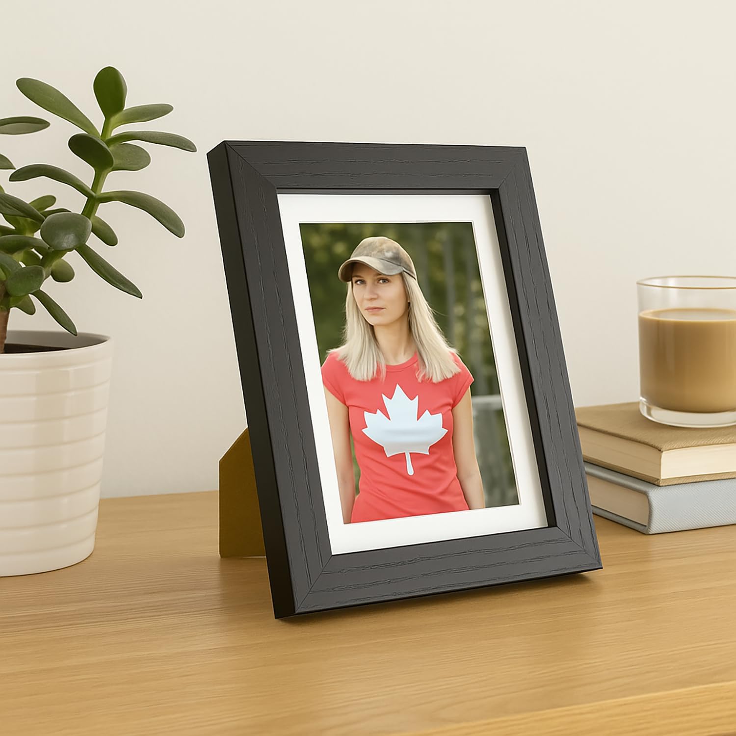 5x7 Picture Frame, Black Wood Grain